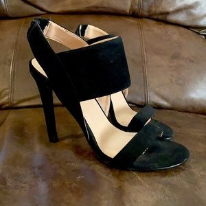 Glaze Black Strappy heels